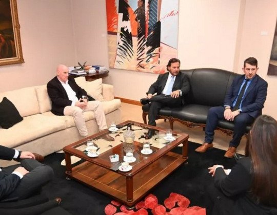 El Gobernador recibió a autoridades de la DAIA para avanzar en acciones conjuntas contra la discriminación y los discursos de odio