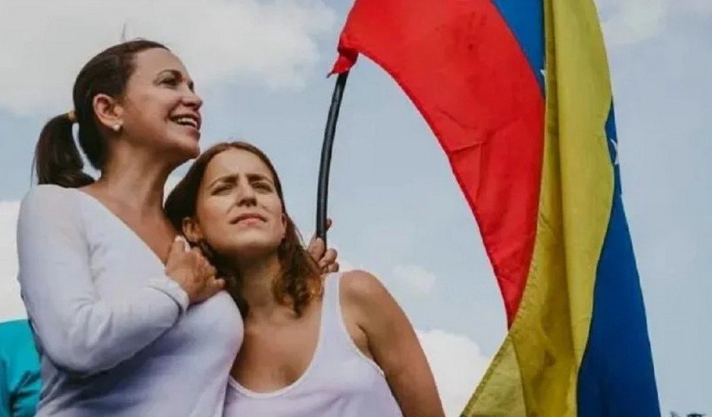 Corina Machado exige elecciones en Venezuela