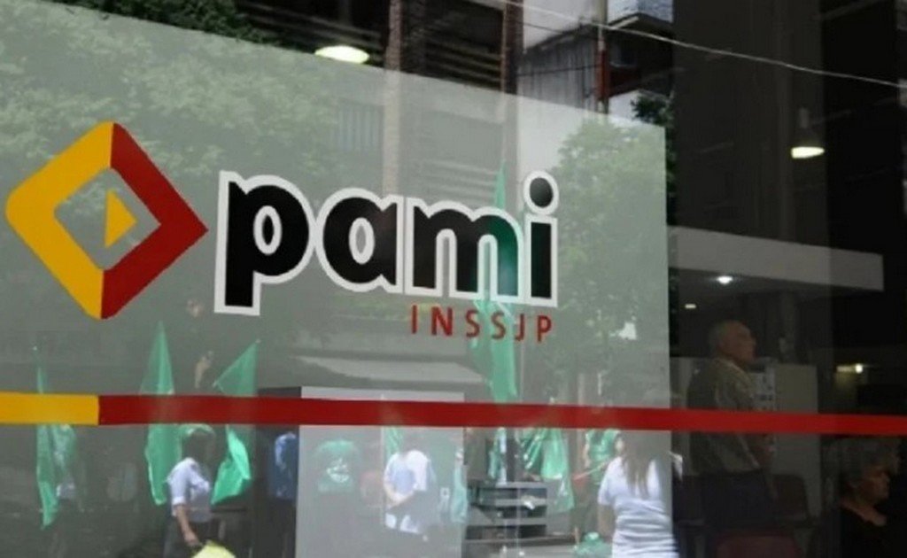 Intiman al PAMI Salta por dejar en “indefensión” a afiliados