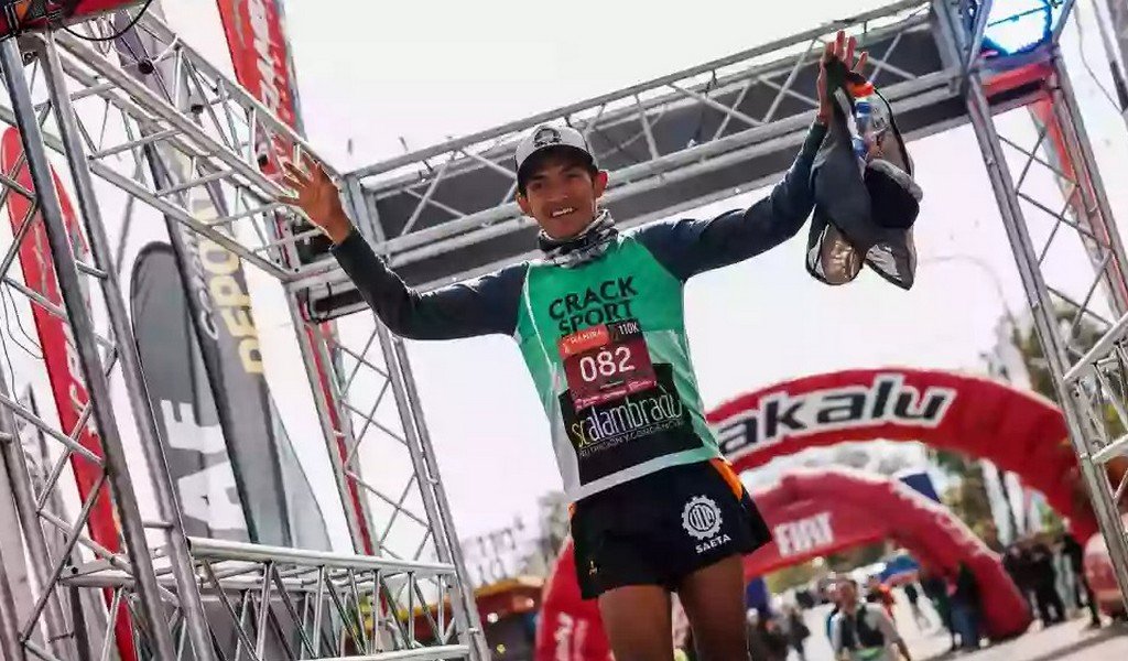 El deportista salteño "Flecha” Viñabal se destacó en una de las pruebas de ultra trail más exigentes de Sudamérica