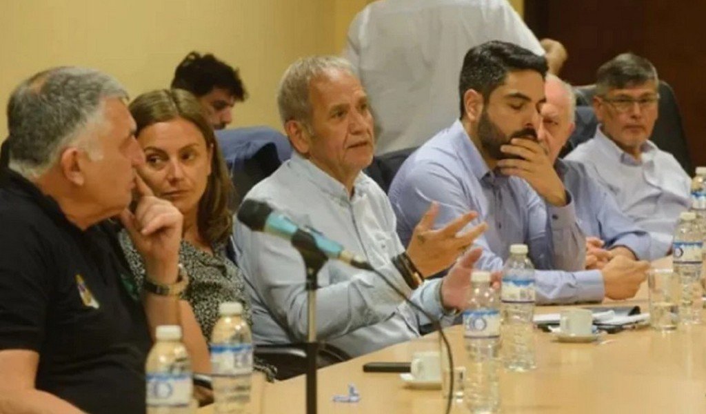 Gobierno eliminó contribuciones sindicales